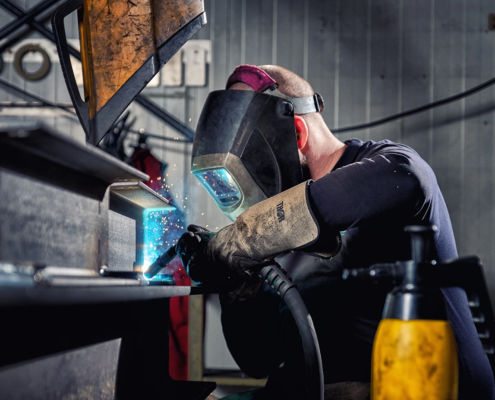 Eksklusivt overblik af moderne industrimiljø fotograferet af BilledWerk.
